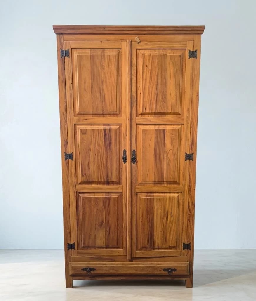 Armário guarda-roupa - peroba