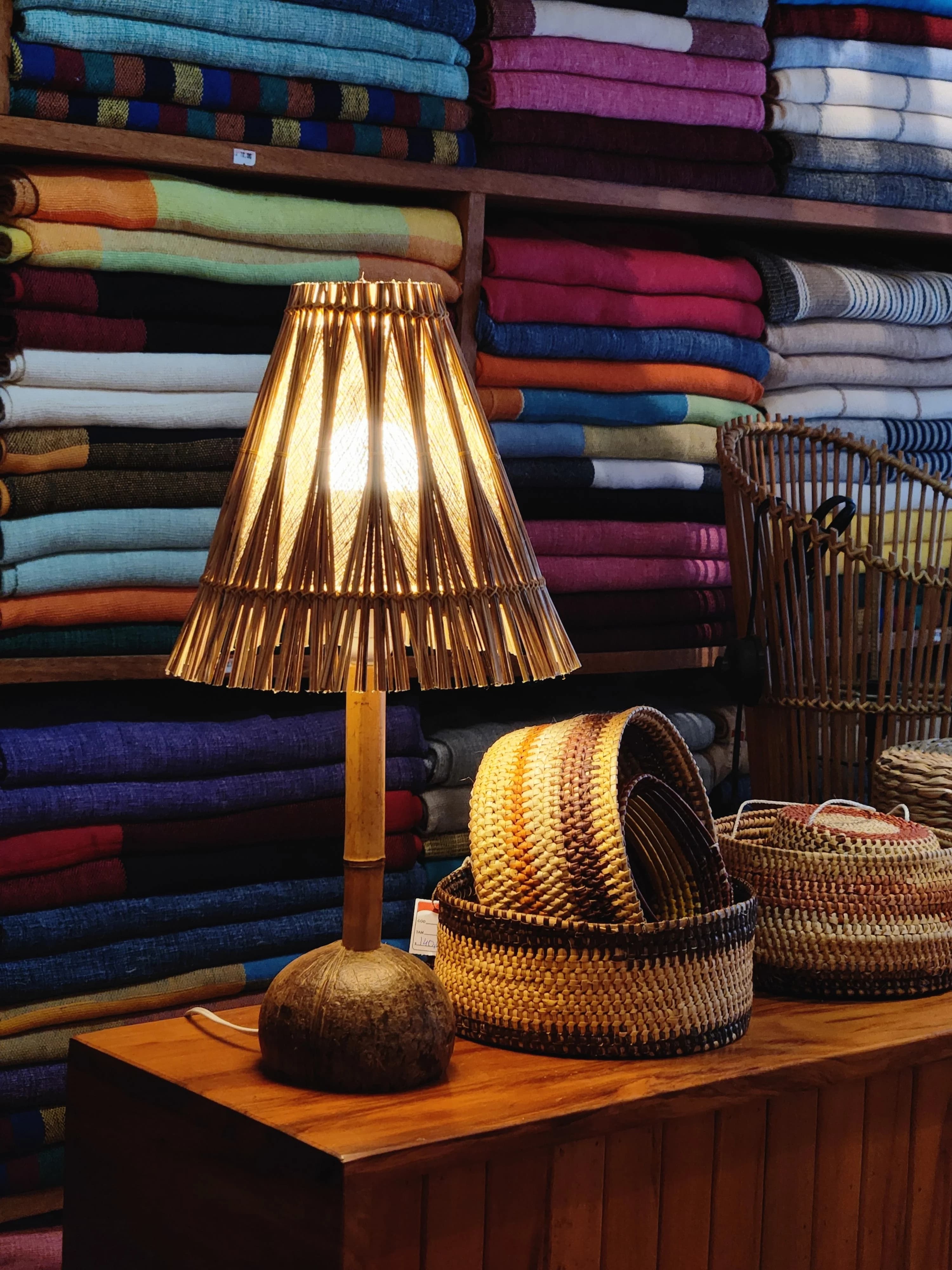 Abajur Havaí - Talisca de Coco.