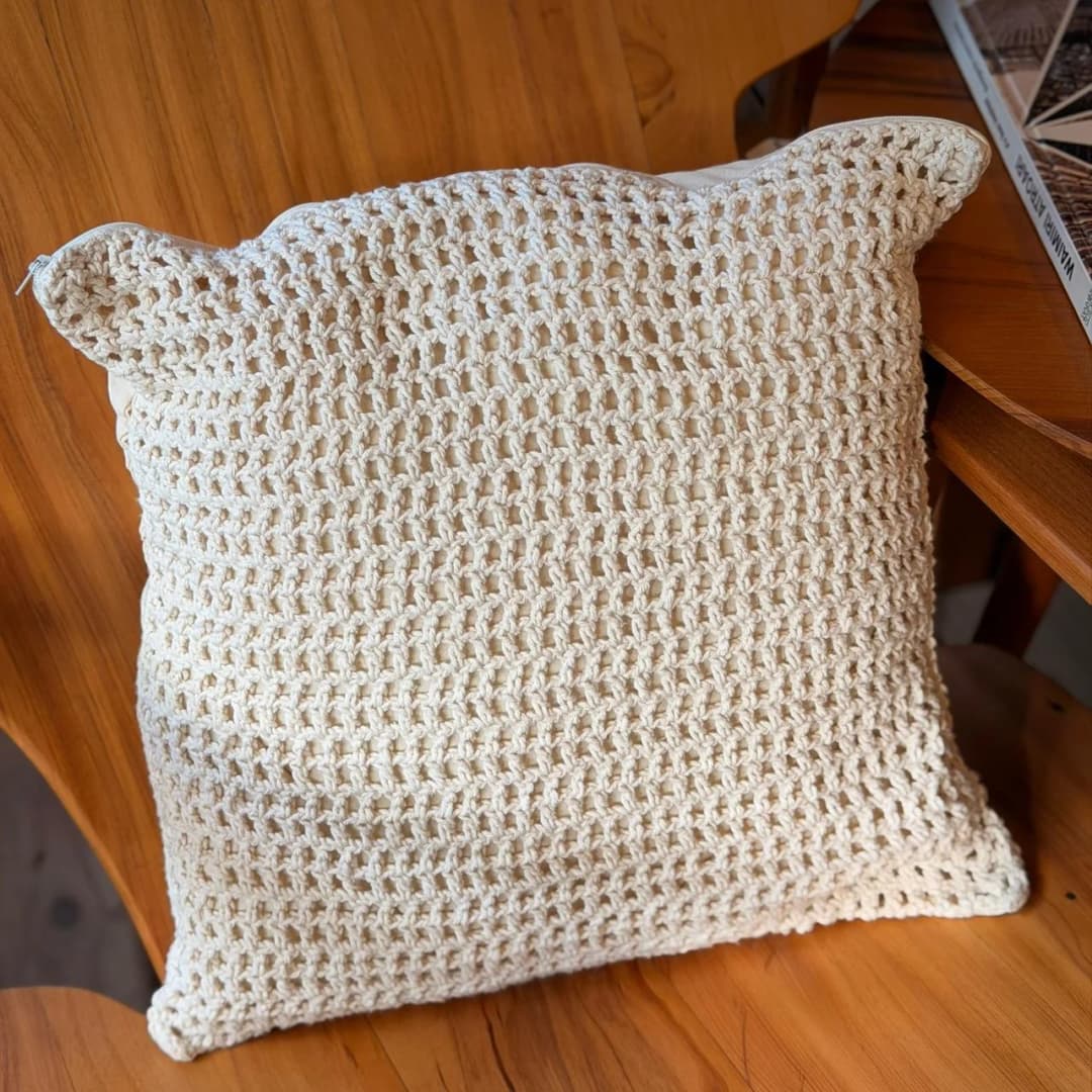 Capa de almofada Crochêzinho 45cmx45cm